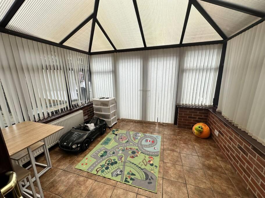 Apartment Sage House - Centre Hanley, Alton Towers *