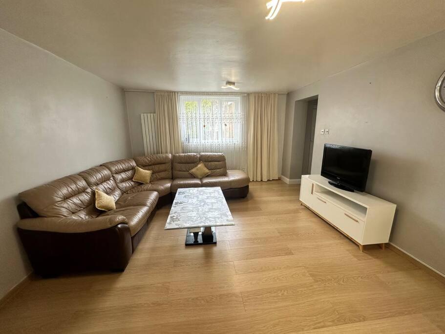 Apartamento Sage House - Centre Hanley, Alton Towers Stoke-on-Trent