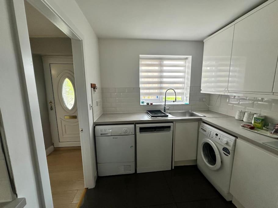 Sage House - Centre Hanley, Alton Towers * Stoke-on-Trent